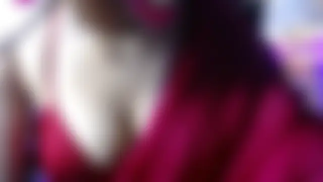 kiara_1122 élő chatszobája
