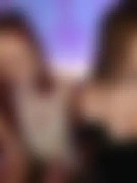 LiSAnanass webkamerás műsora