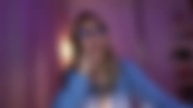 Dakotaa_ Adlı Modelin Canlı Sohbet Odası