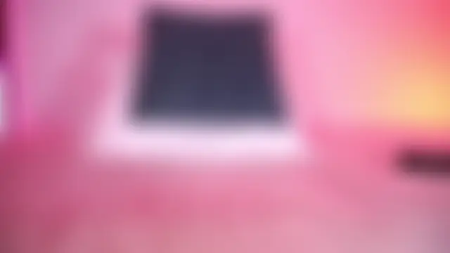petitevictoria's Live Chat Room