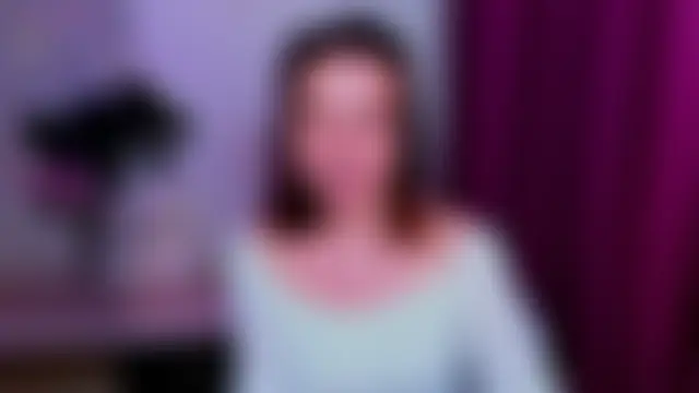 غرفة دردشة KindHazelHere_ المباشرة