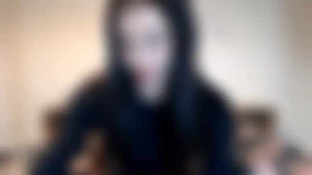 Stella_John Live Chatraum