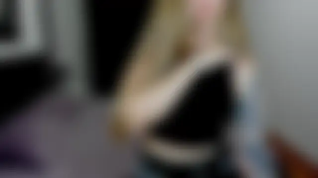 SirenaDoll's Live Sex Cam Show