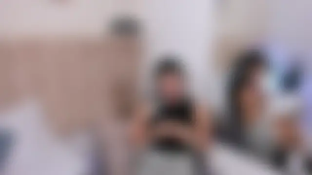 Chat soba uživo modela DinahCarter