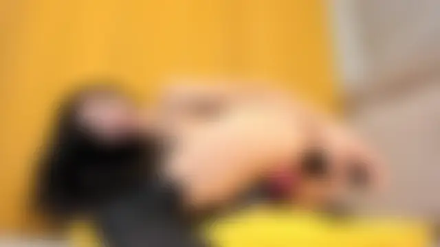 IreneHabibiのウェブカメラショー
