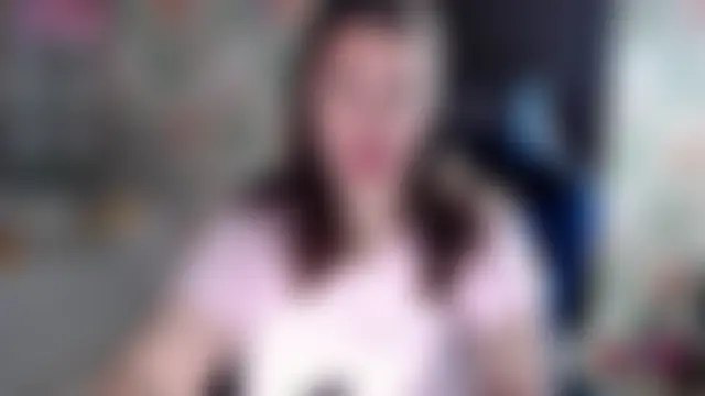 Korolek12 Live XXX-Chat