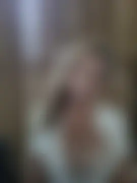 SofiaMilfx69's Live XXX Chat