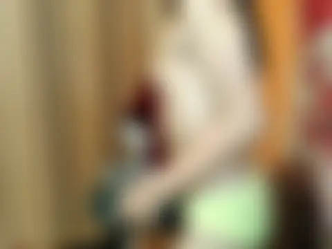 ur_lovelyjessyn Webbikameraesitys