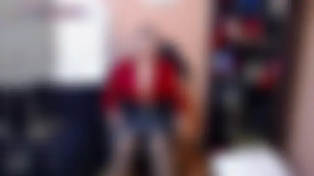 LiaTaylorr 网络视讯表演