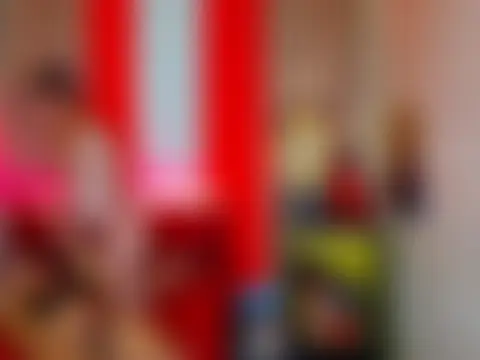Phenomenal_Shemale live sex-cam show