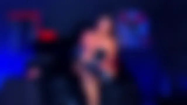 NikkiFlamesのライブチャットルーム