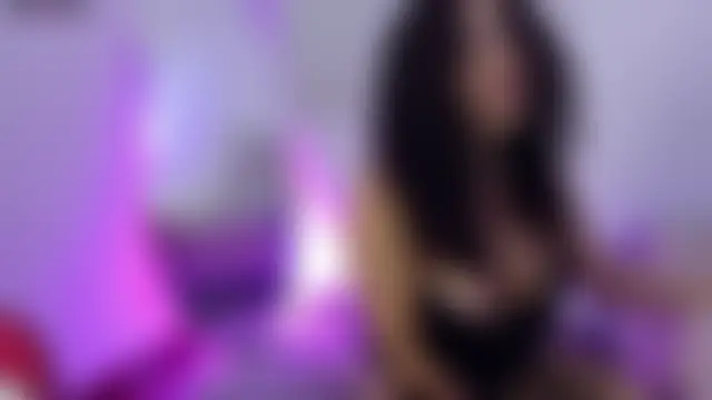 غرفة دردشة Lia_Tinez المباشرة