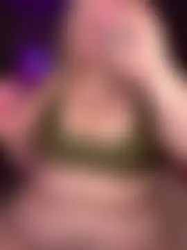 PiggyRose's Webcam Show