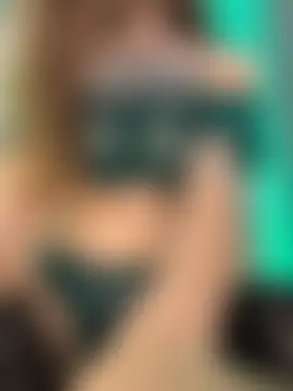 Eileen_Elfie লাইভ চ্যাট রুম
