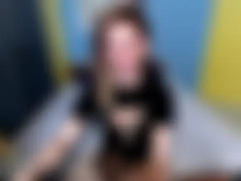 Petite_HugeCock's Webcam Show