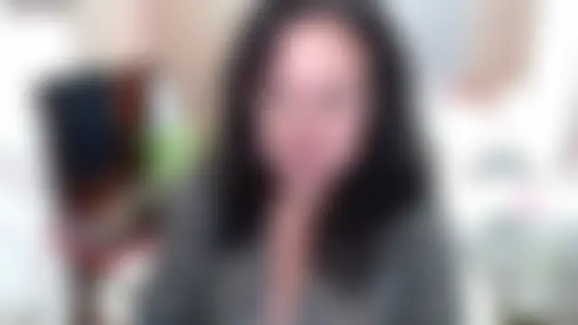 Sonialorens_ Live Chatraum