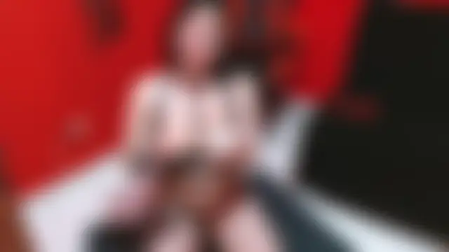 Emily_Slave28's Live Sex Cam Show