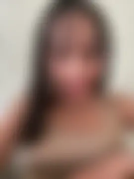 ห้องแชทสดของ Yasmin777_