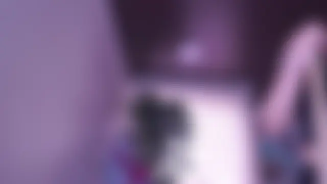 Rebecah_1 Adlı Modelin Canlı Sohbet Odası
