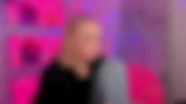 StephanieSweety's Live Chat Room