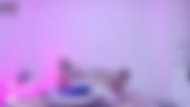 ayheleensexygirl- 现场聊天室