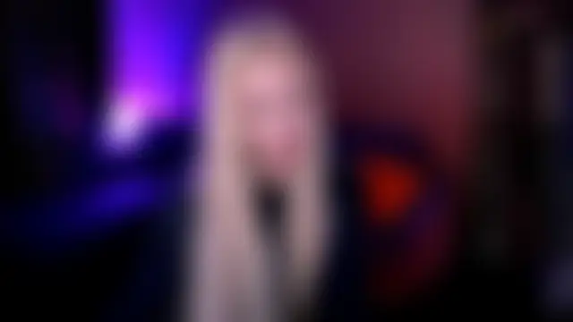 AnyaTaylor_ – Naživo chatovacia miestnosť