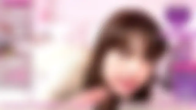 Hikikodoll__'s Live Chat Room