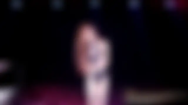RV-525- live sex-cam show