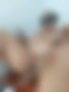 Lucky-hot-girls Live Chatraum