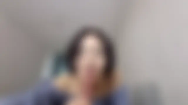 Lyndasilk Live chatroom