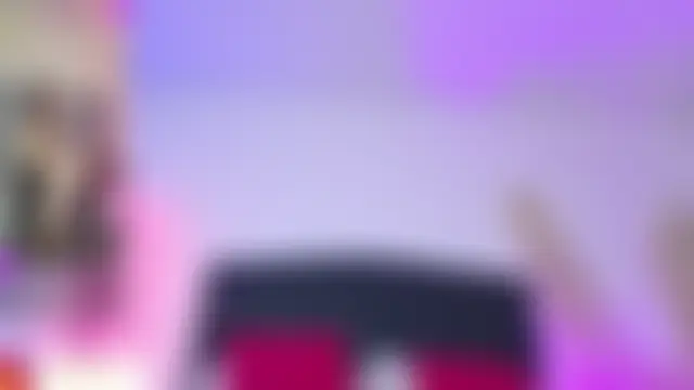 Scarlet_Hiit – Naživo chatovacia miestnosť