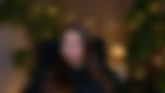 Show modela HannaAndrew na web-kameri