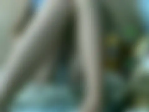 PinaySkinnyGirl's Live XXX Chat