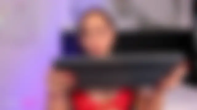 CarolineFyre's Live XXX Chat