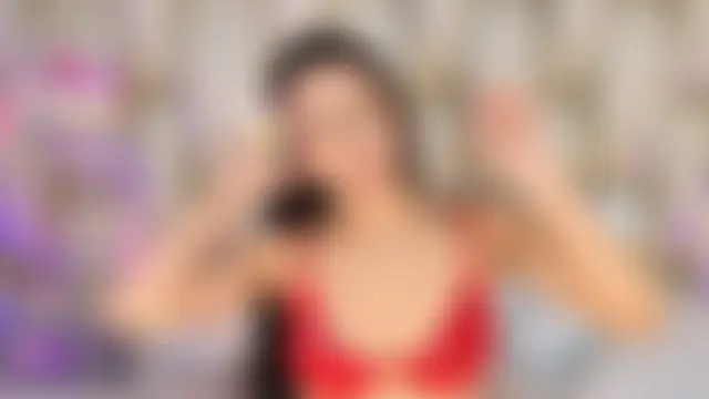 Sweet--Zoe's Live XXX Chat