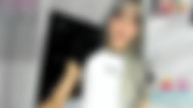 samara_novice18: απευθείας σέξι σόου στην κάμερα