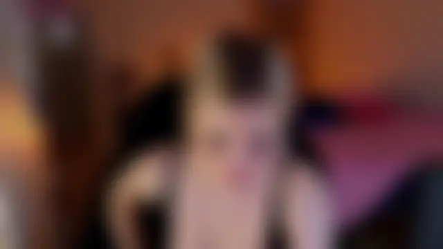 MilanaOmg Live Chatraum