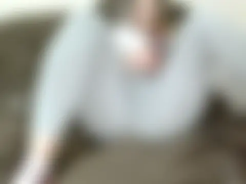 Adelyxveex Live Chatraum