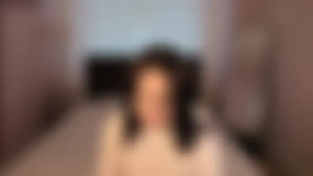 Mary_Holland élő chatszobája