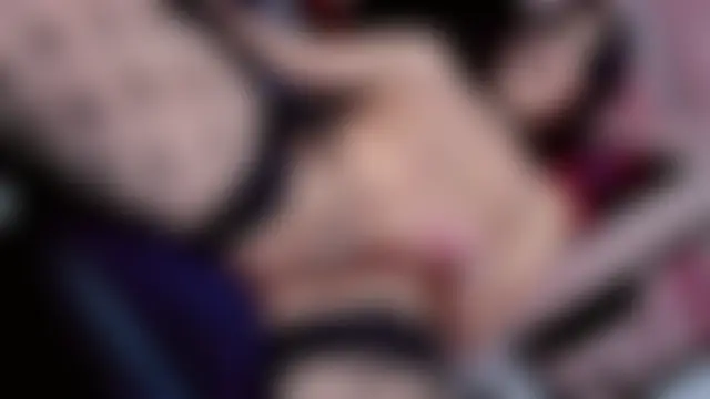 Yareth_Rouss_ Pertunjukan Webcam