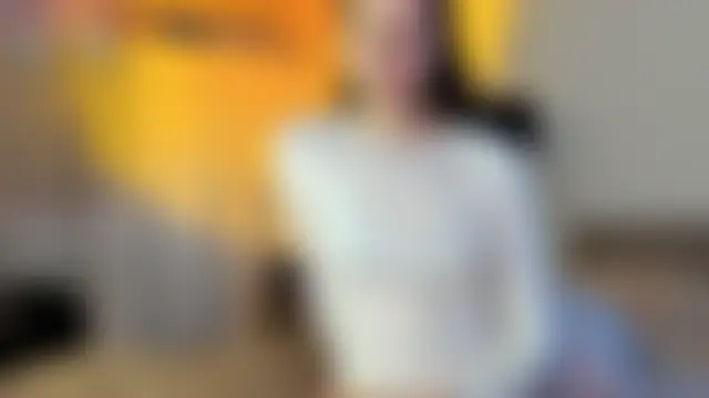 assssteasing Adlı Modelin Canlı Sohbet Odası