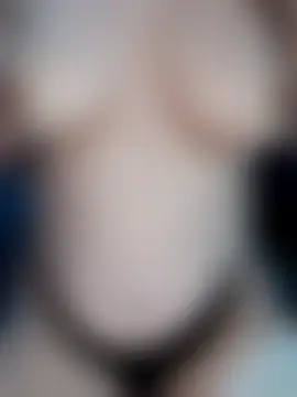 AkuManis Show in webcam