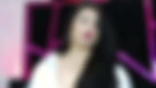 غرفة دردشة EssenaMonroe المباشرة