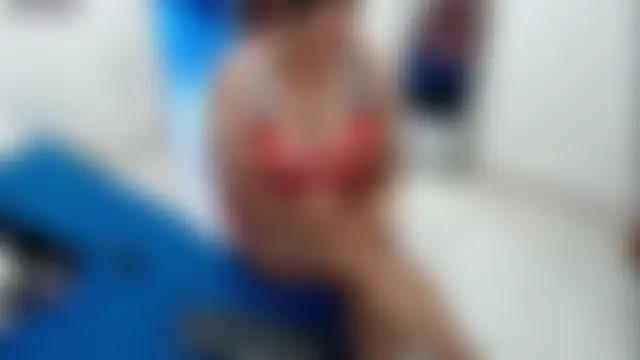 Chat ao vivo de LAURA_Foxht