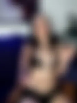 Pokój czatu na żywo – brandi_bae1