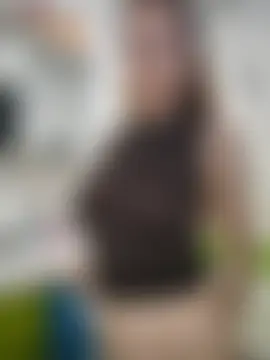 Seks show uživo modela LeonaFox na kameri