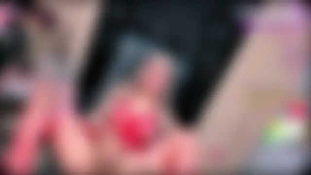 xBigSurpriseLorainex Webcam show