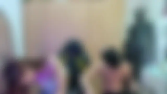 Pride_couple live-chat rom