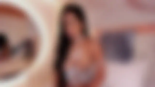 Naughty__Mom Live Chatrum