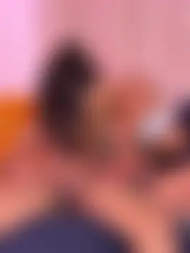 Show modela hazelperry na web-kameri